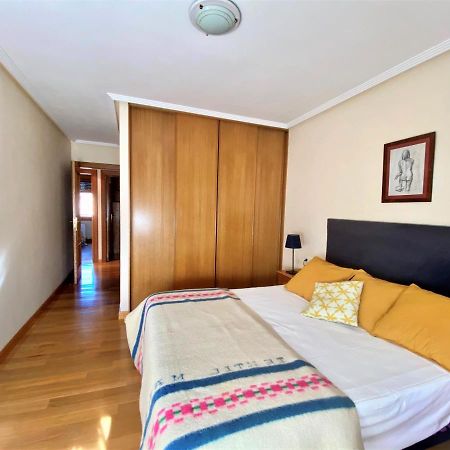 Housingleon - San Marcos Con Garaje Apartment Luaran gambar