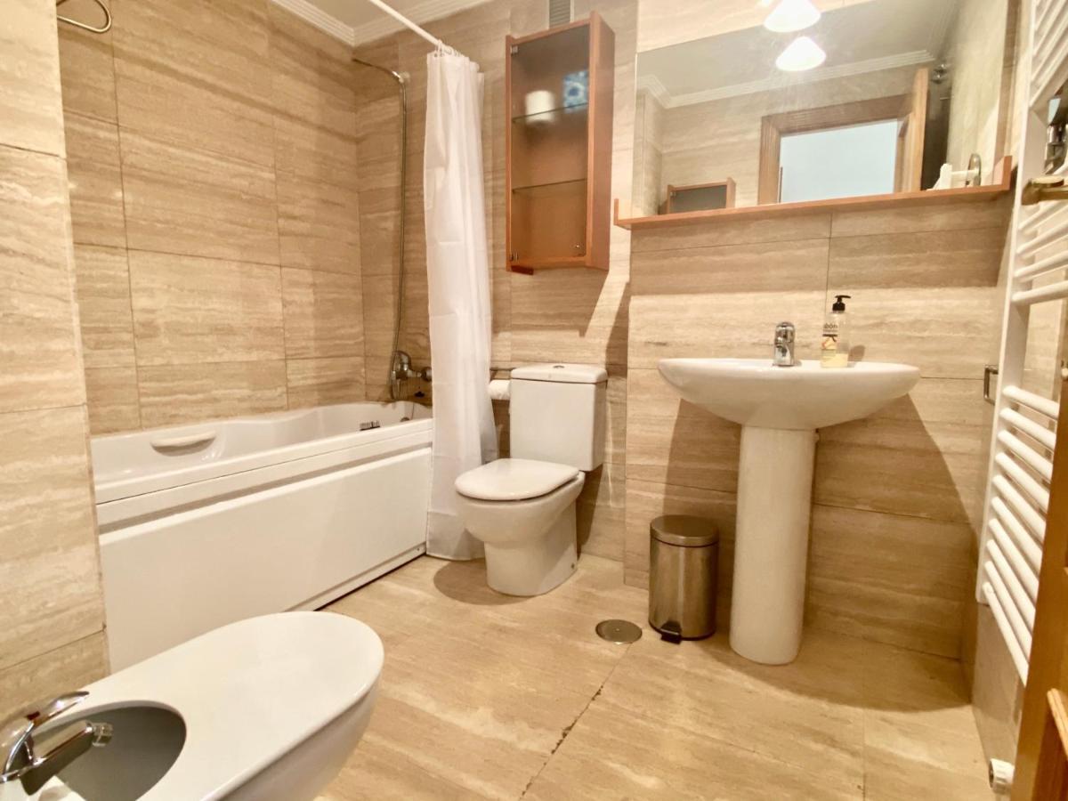 Housingleon - San Marcos Con Garaje Apartment Luaran gambar